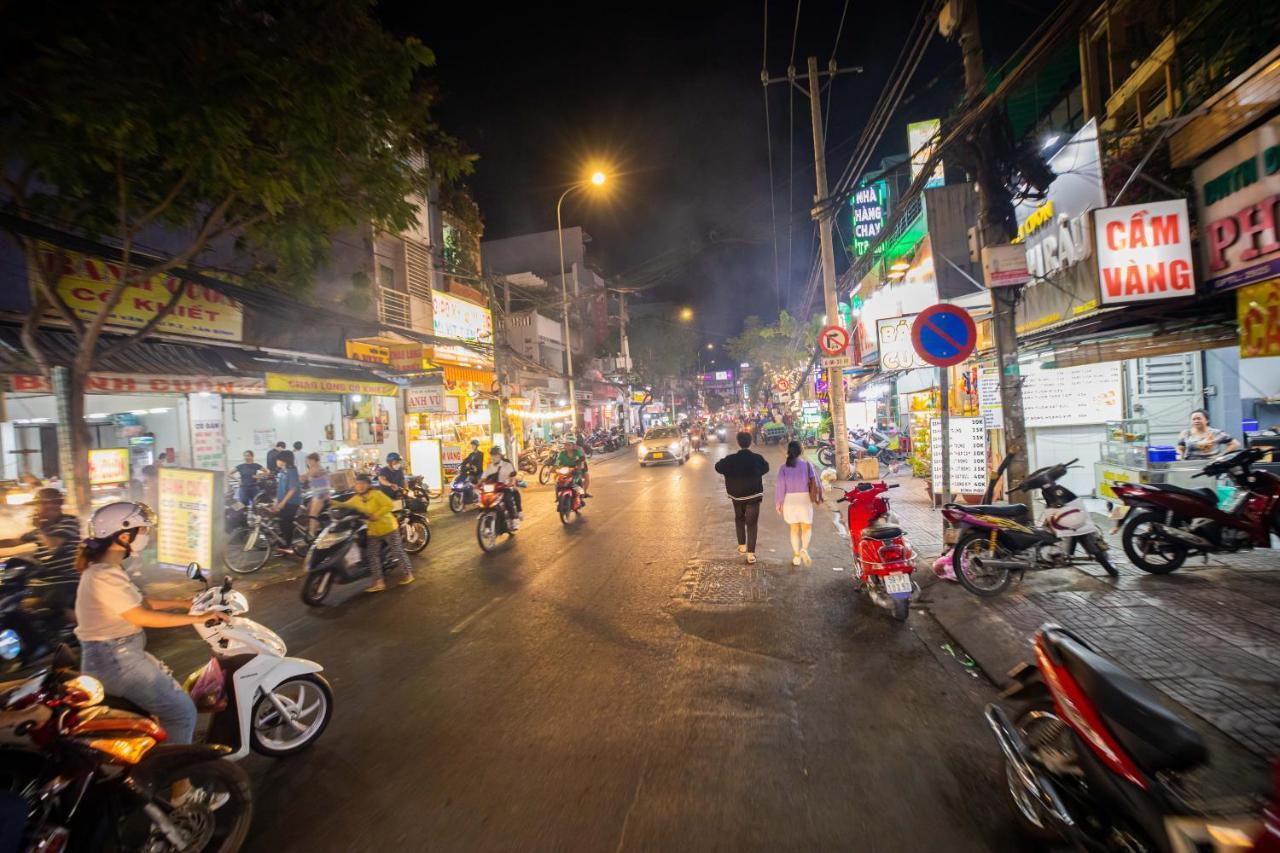 Airport Saigon Hotel - Gan Am Thuc Dem Cho Pham Van Hai Thành Pho Ho Chí Minh Esterno foto