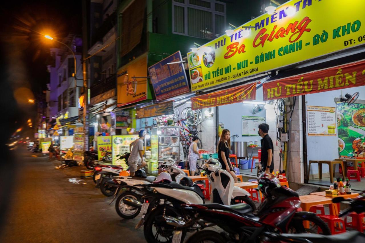 Airport Saigon Hotel - Gan Am Thuc Dem Cho Pham Van Hai Thành Pho Ho Chí Minh Esterno foto